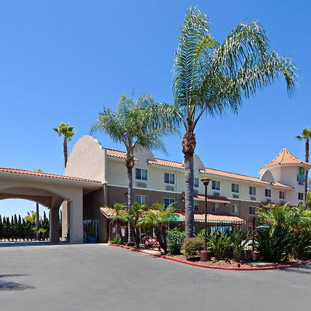 Holiday Inn Express Hotel & Suites San Diego-Escondido, An Ihg Hotel Exterior foto